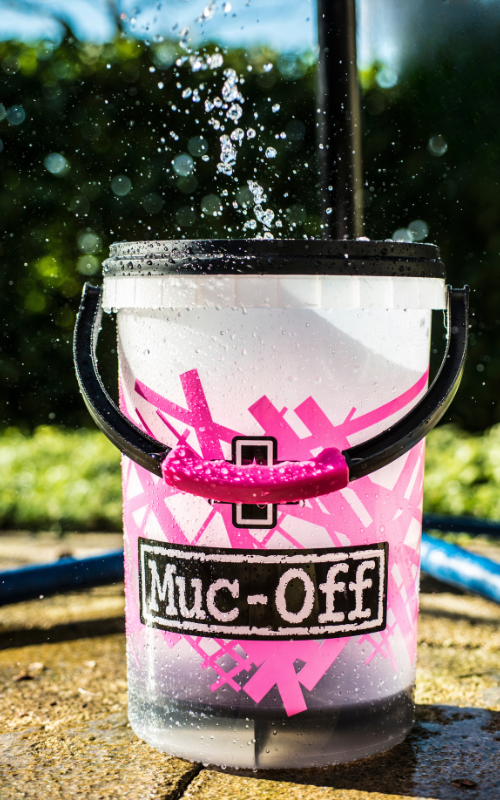 MUC OFF BUCKET